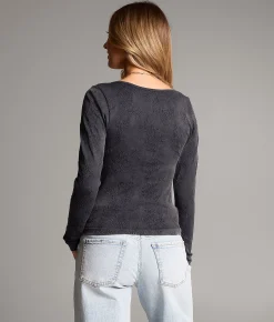 Tops | BKE core Floral Textured Top Black