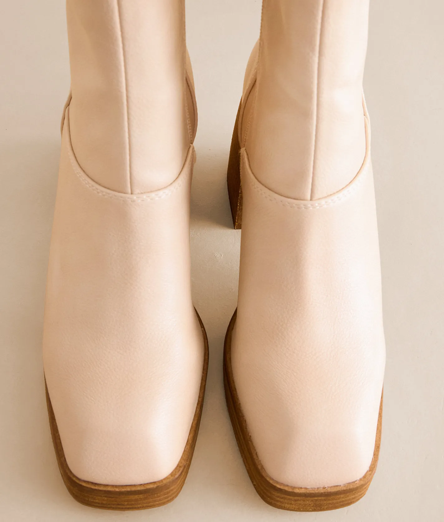 Beast Fashion Foster Boot Bone