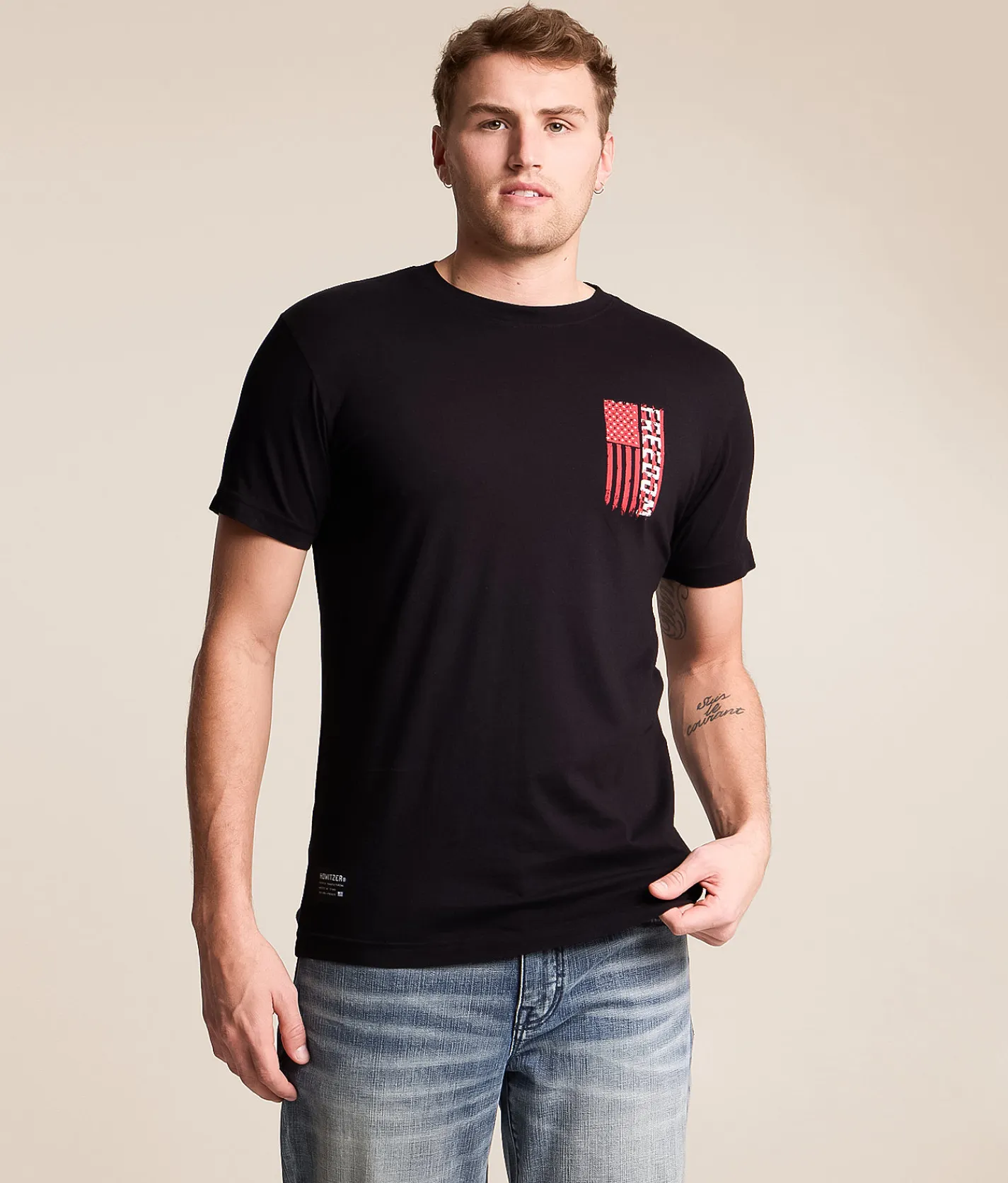 Howitzer Free Flag T-Shirt Black Outlet