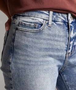 BKE Gabby Boot Stretch Jean Rosario 3