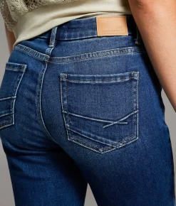 BKE Gabby Boot Stretch Jean Newgard 3 Best