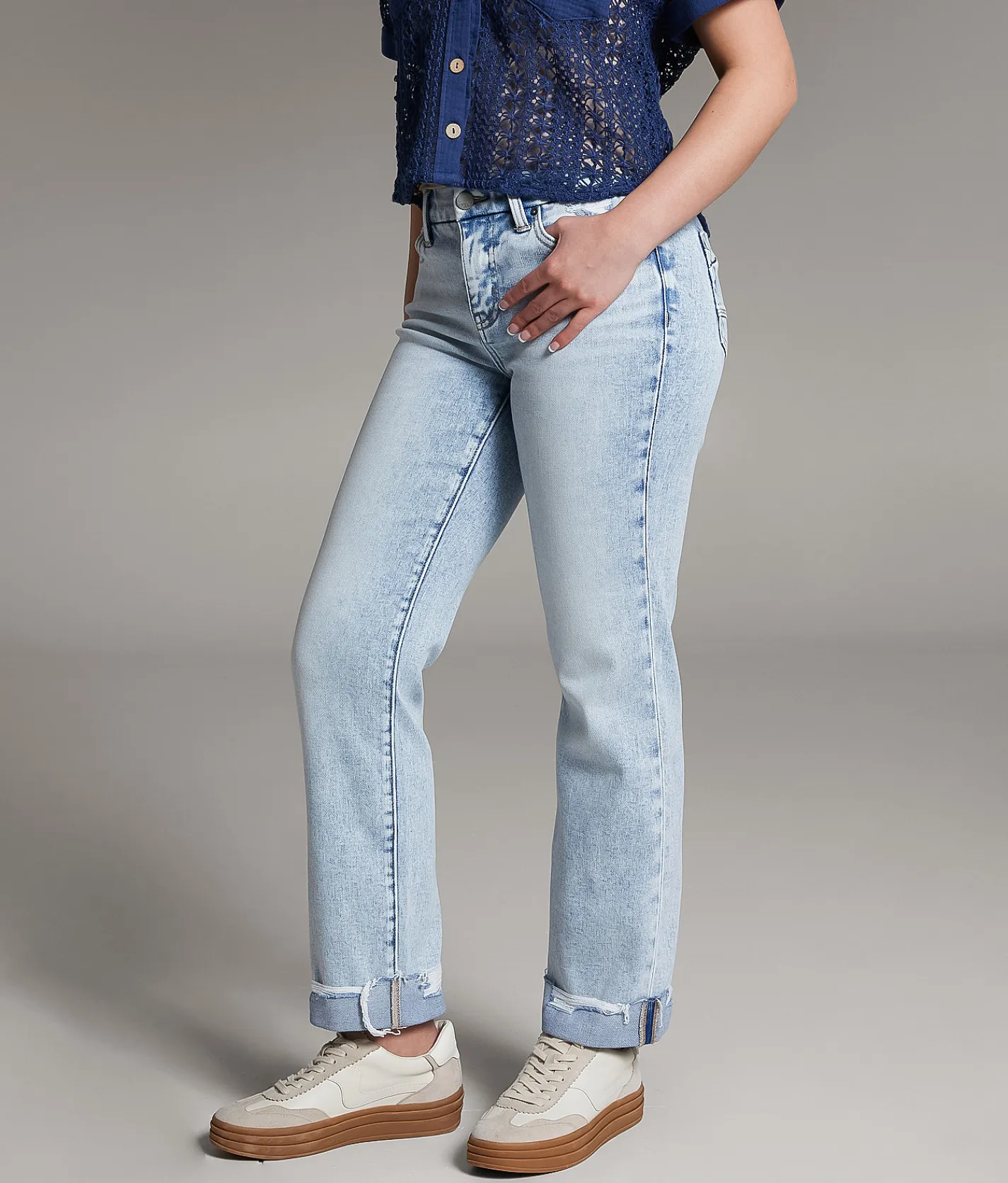 Jeans|Bke Jeans | BKE Gabby Cropped Straight Stretch Cuffed Jean Dotson 3