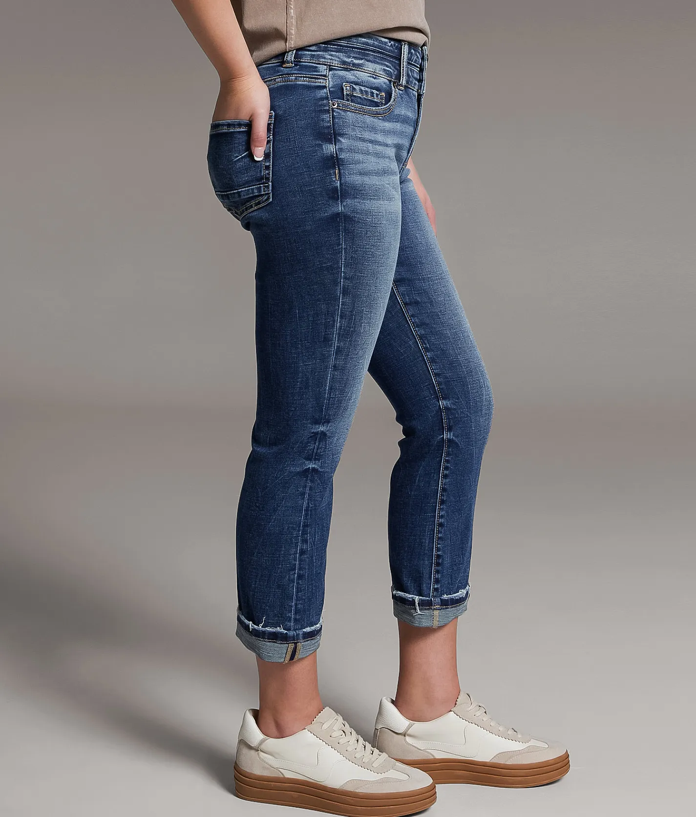 Jeans|Bottoms | BKE Gabby Cuffed Stretch Capri Jean Mintle 6