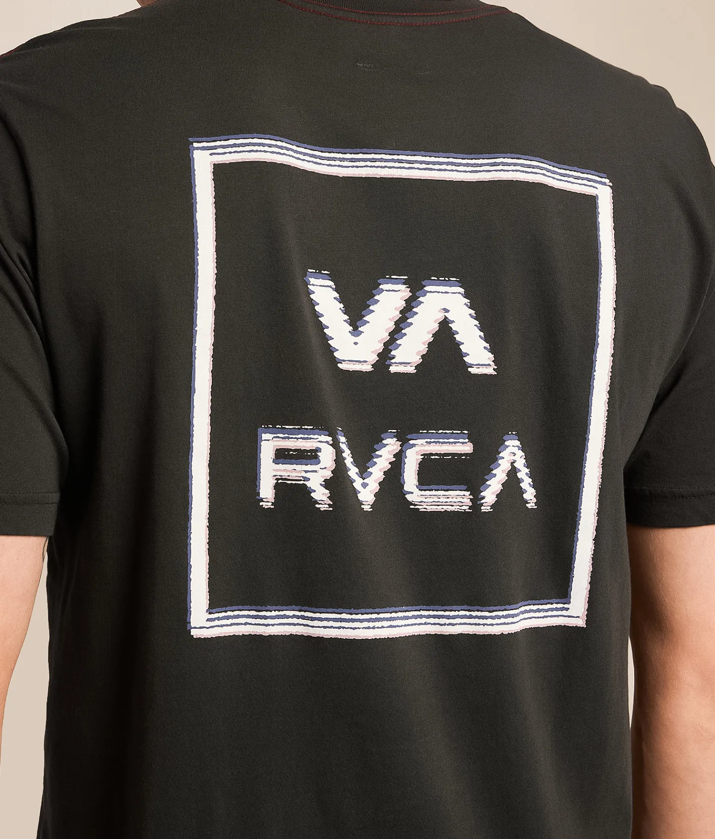 RVCA Glitch T-Shirt Pirate Black Hot