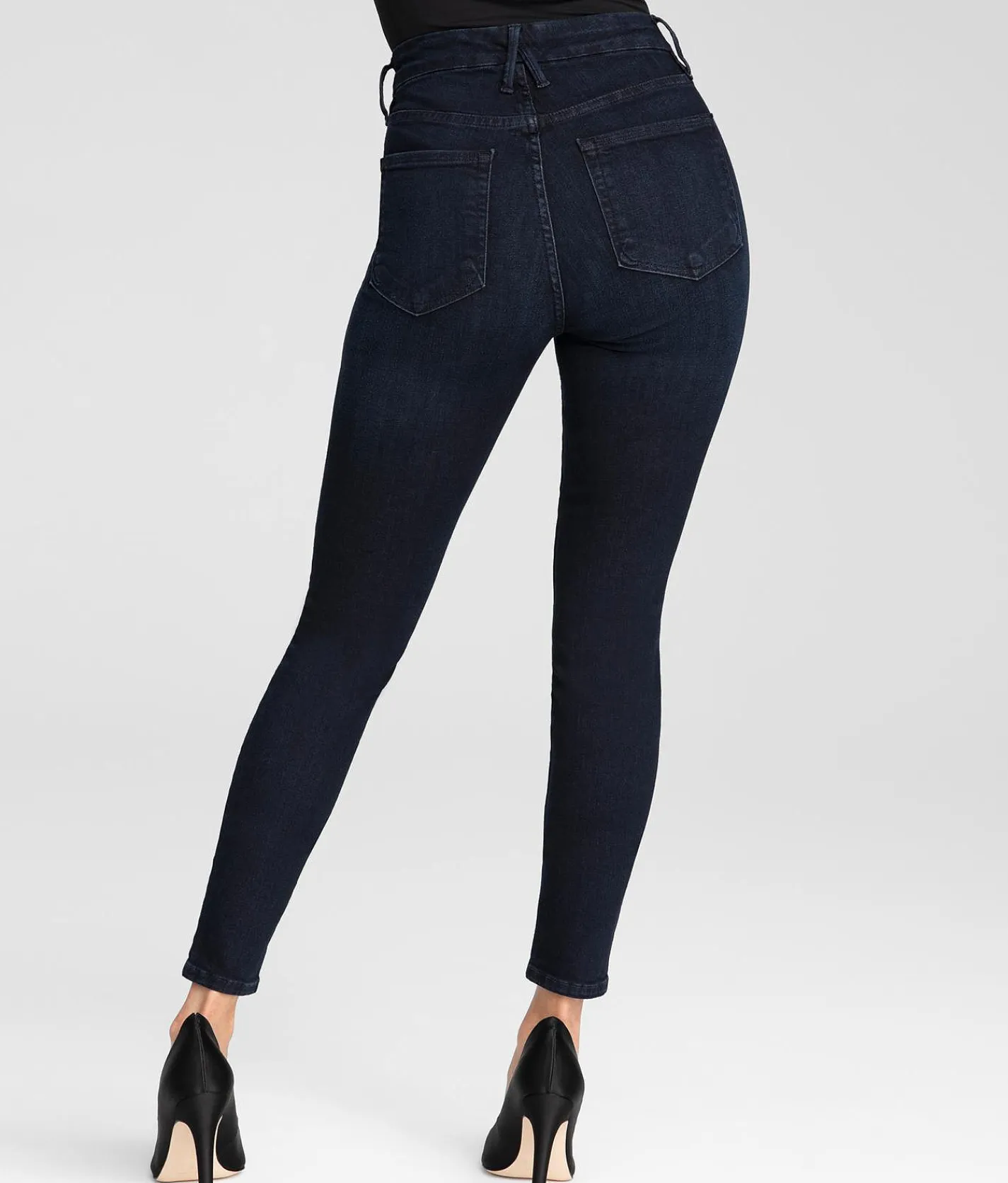 GOOD AMERICAN Good Legs High Rise Skinny Stretch Jean B224