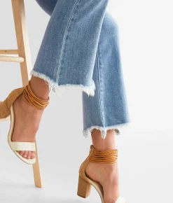 Jeans|Bottoms | HIDDEN Happi Cropped Flare Stretch Jean Light Wash