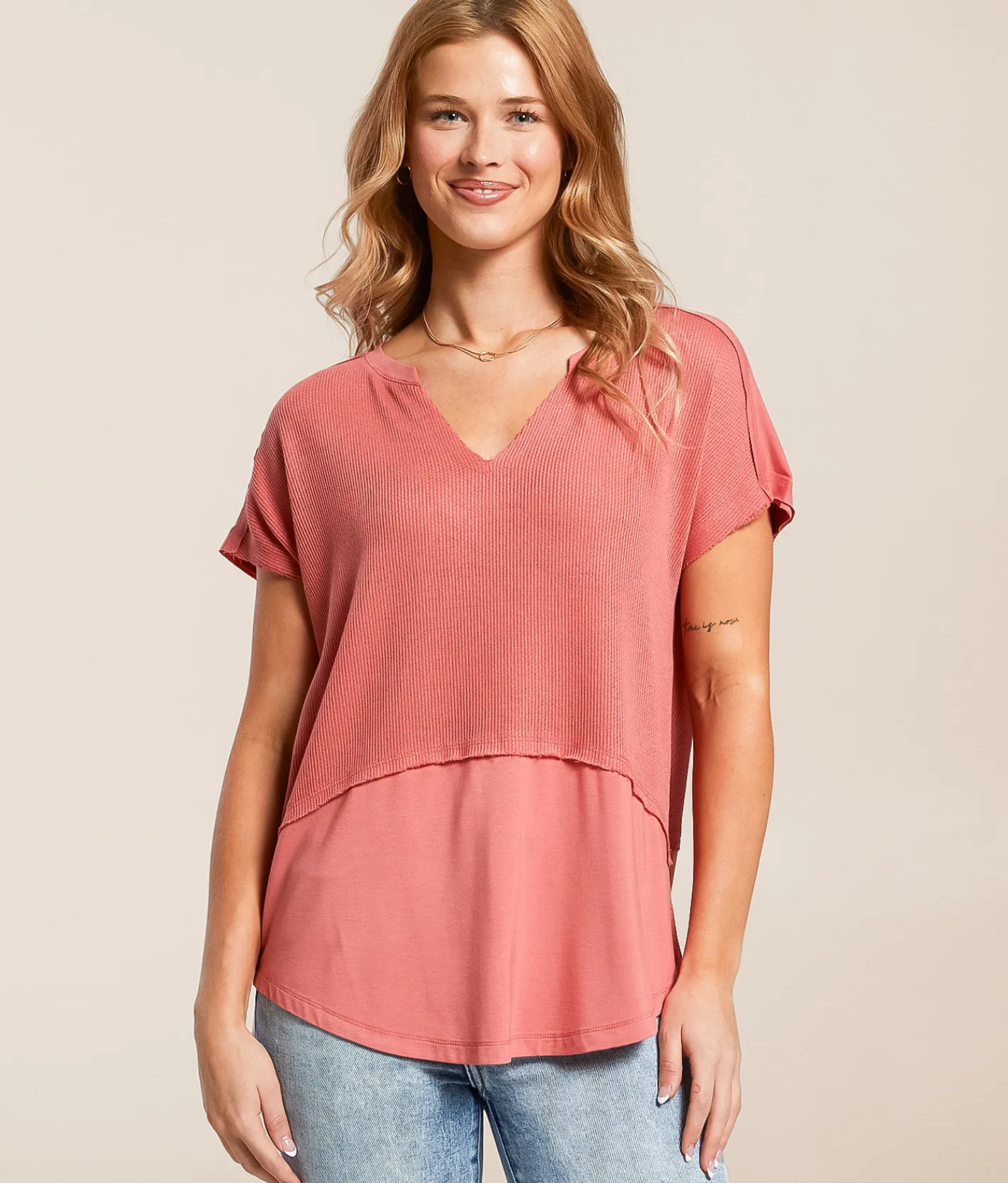 Tops | White Crow Harley Top Mineral Red
