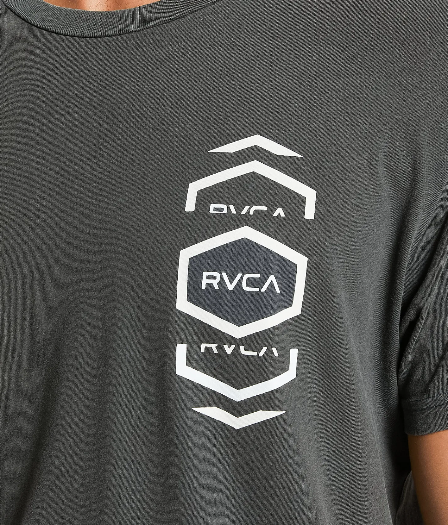 Tops|Graphic T-Shirts | RVCA Hexalots T-Shirt Pirate Black