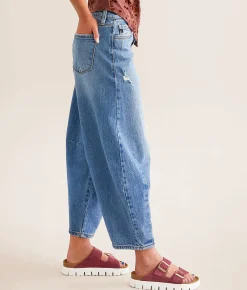KanCan Signature High Rise Horseshoe Stretch Jean Medium Hot