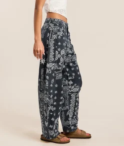 Jeans|Bottoms | Veveret High Rise Paisley Barrel Jean Navy