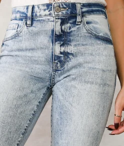 KanCan Signature High Rise Relaxed Stretch Jean Mina Discount
