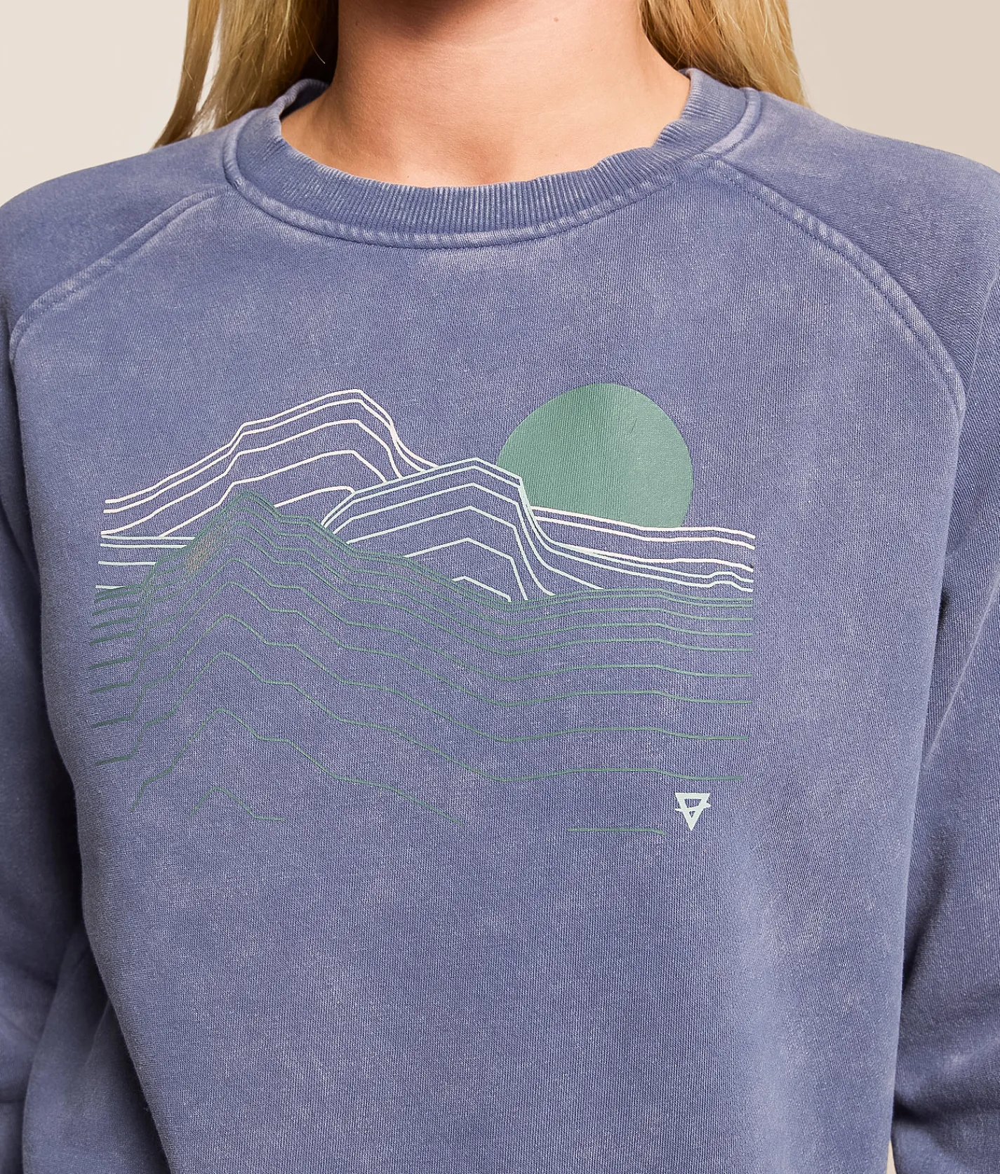 LIV Outdoor Hills Pullover Nightshadow Blue Outlet