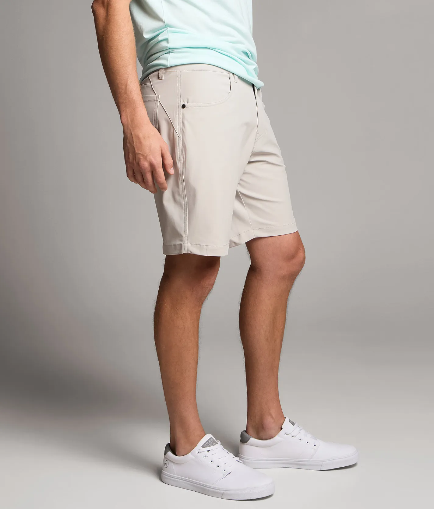 Maven Co-op Hook Performance Stretch Short Light Grey New