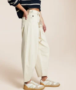 Jeans|Bottoms | KanCan Signature Horseshoe Stretch Jean Ivory