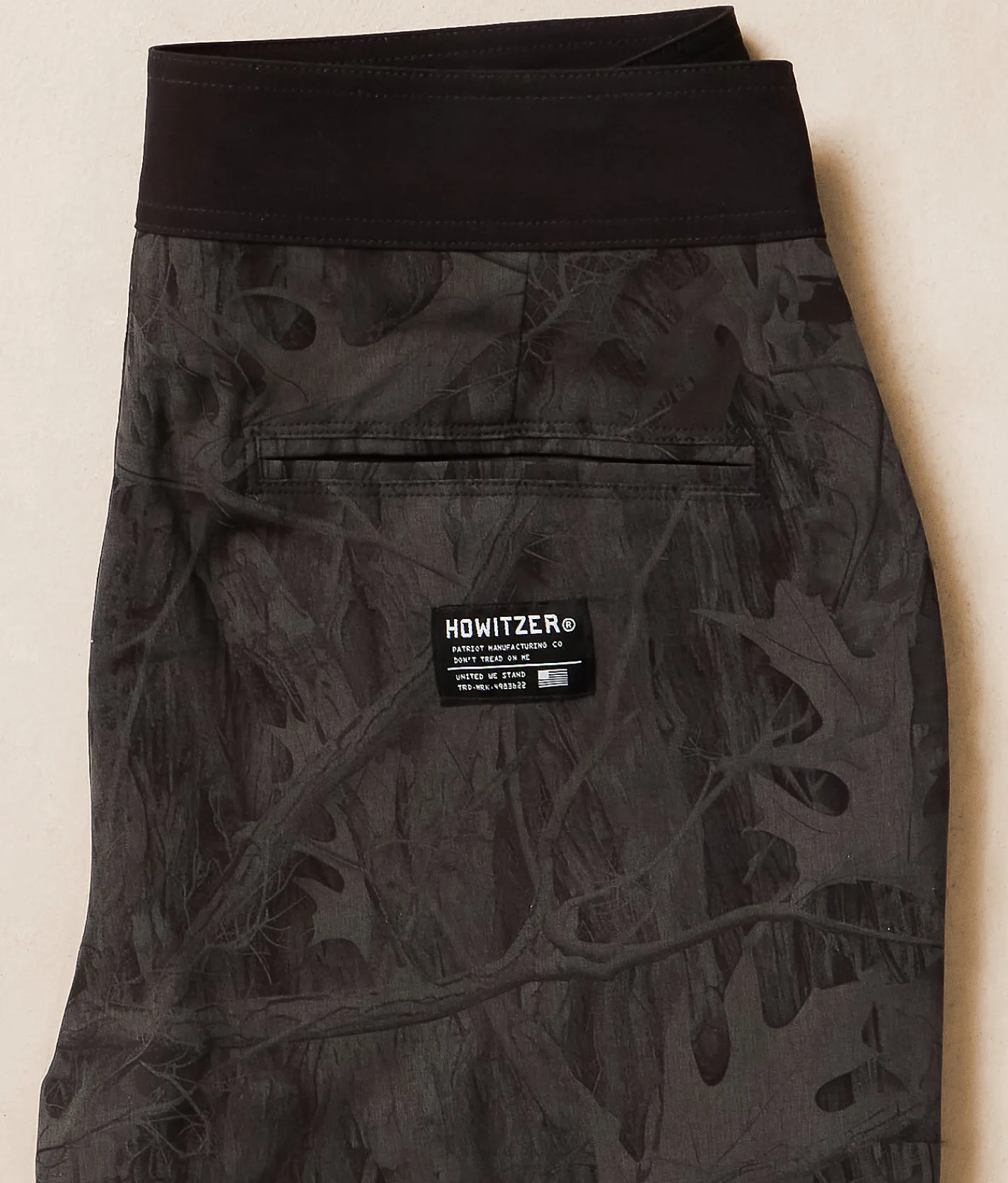 Bottoms|Swimwear | Affliction Howitzer Oak Tree Leaves Camo Stretch Boardshort Dk Charcoal Heather