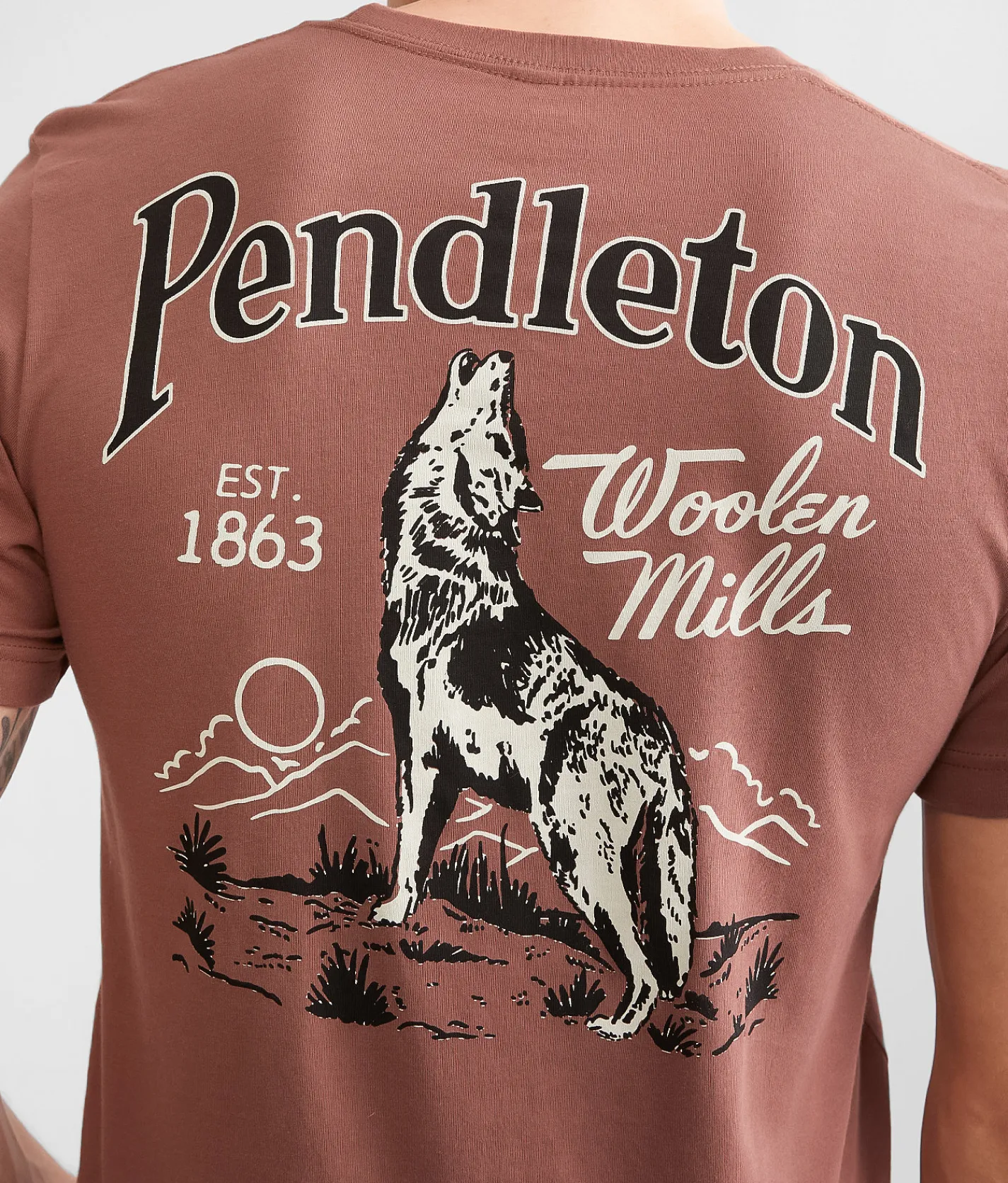 Pendleton Howling Wolf T-Shirt Chestnut New