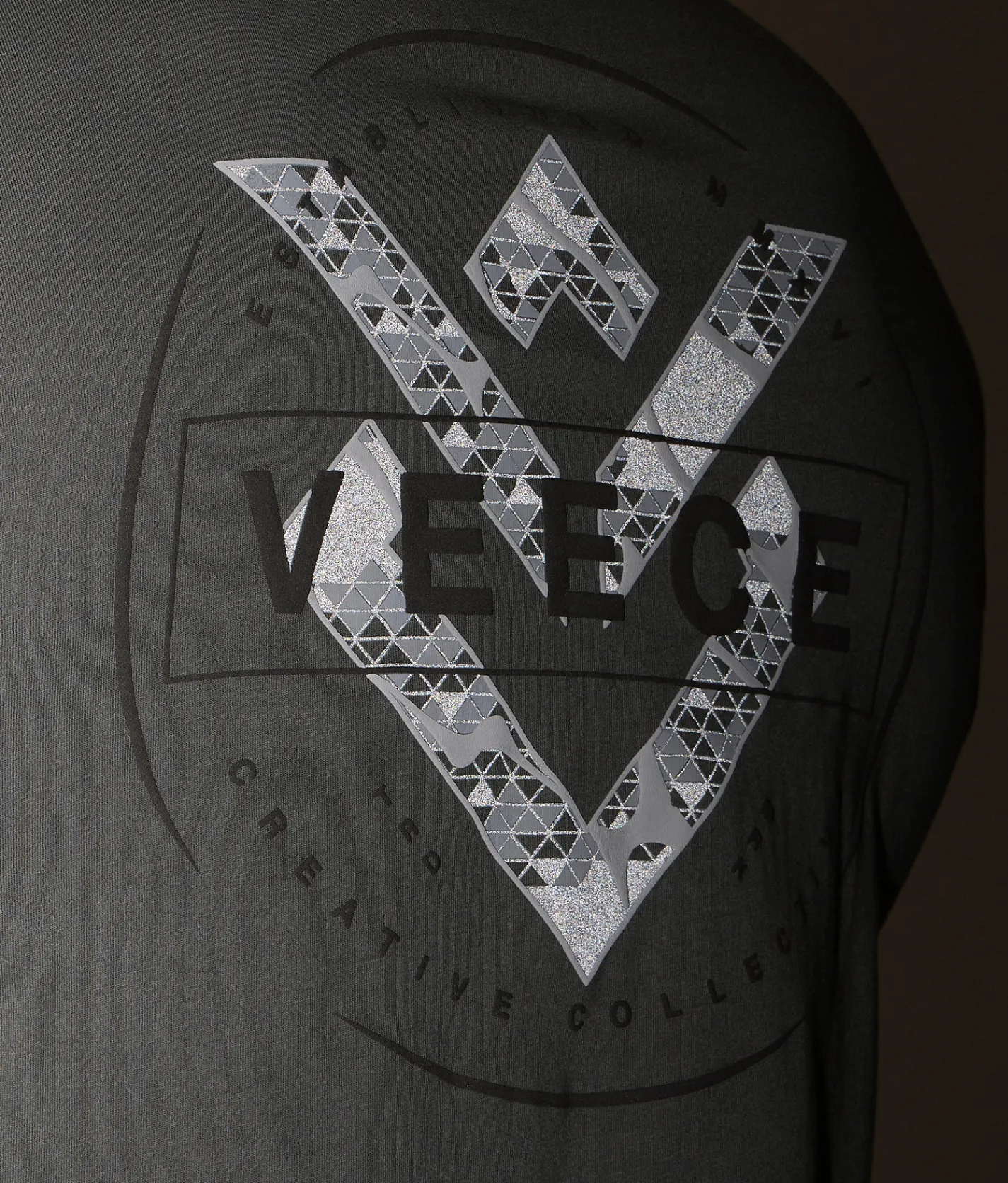 Tops|Graphic T-Shirts | Veece Hurricane T-Shirt Gunmetal