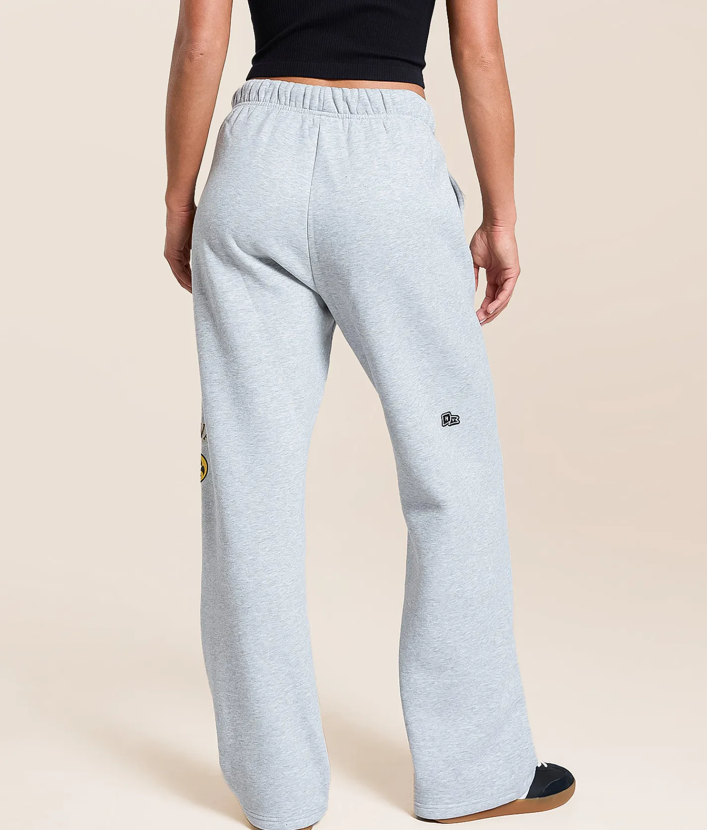 Bottoms|Activewear | HYPE AND VICE Iowa Hawkeyes Sweatpant Heather Grey