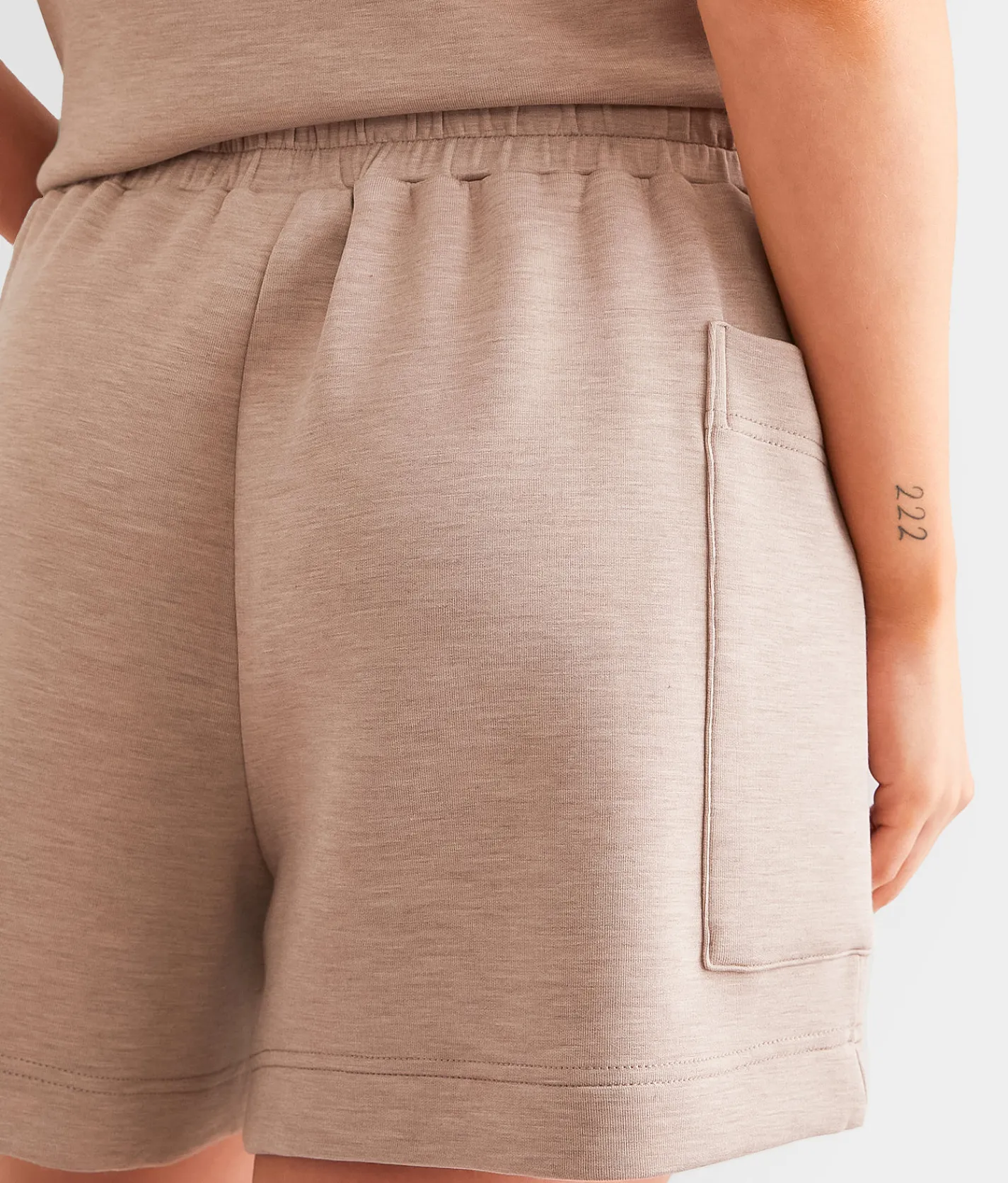 Varley Isabella Mid-Rise Short Taupe Marl Online
