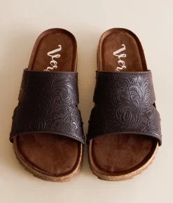 Very G Jordyn Tooled Sandal Chocolate
