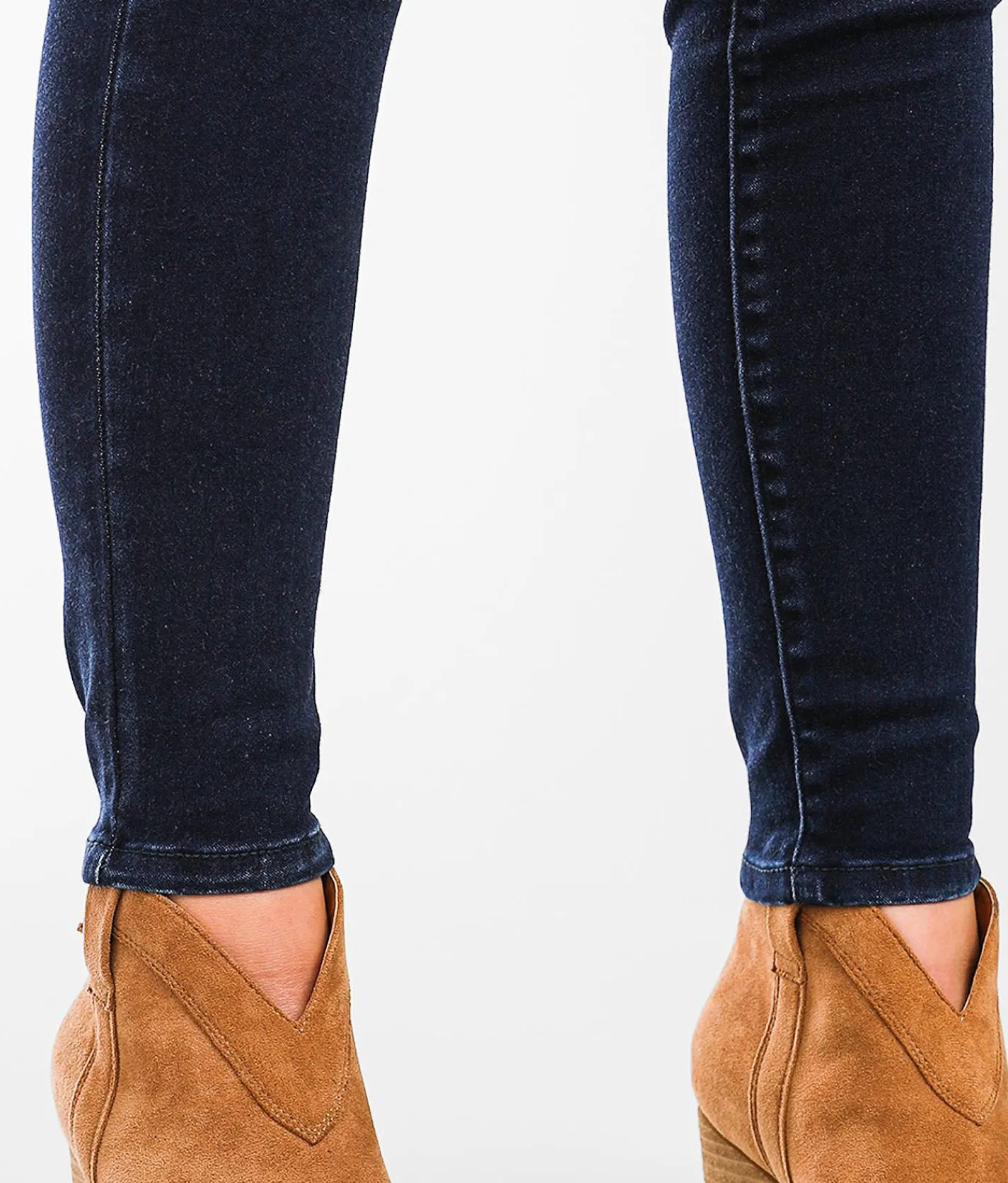 KanCan Signature Kurvy Mid-Rise Ankle Skinny Stretch Jean Gillian Clearance