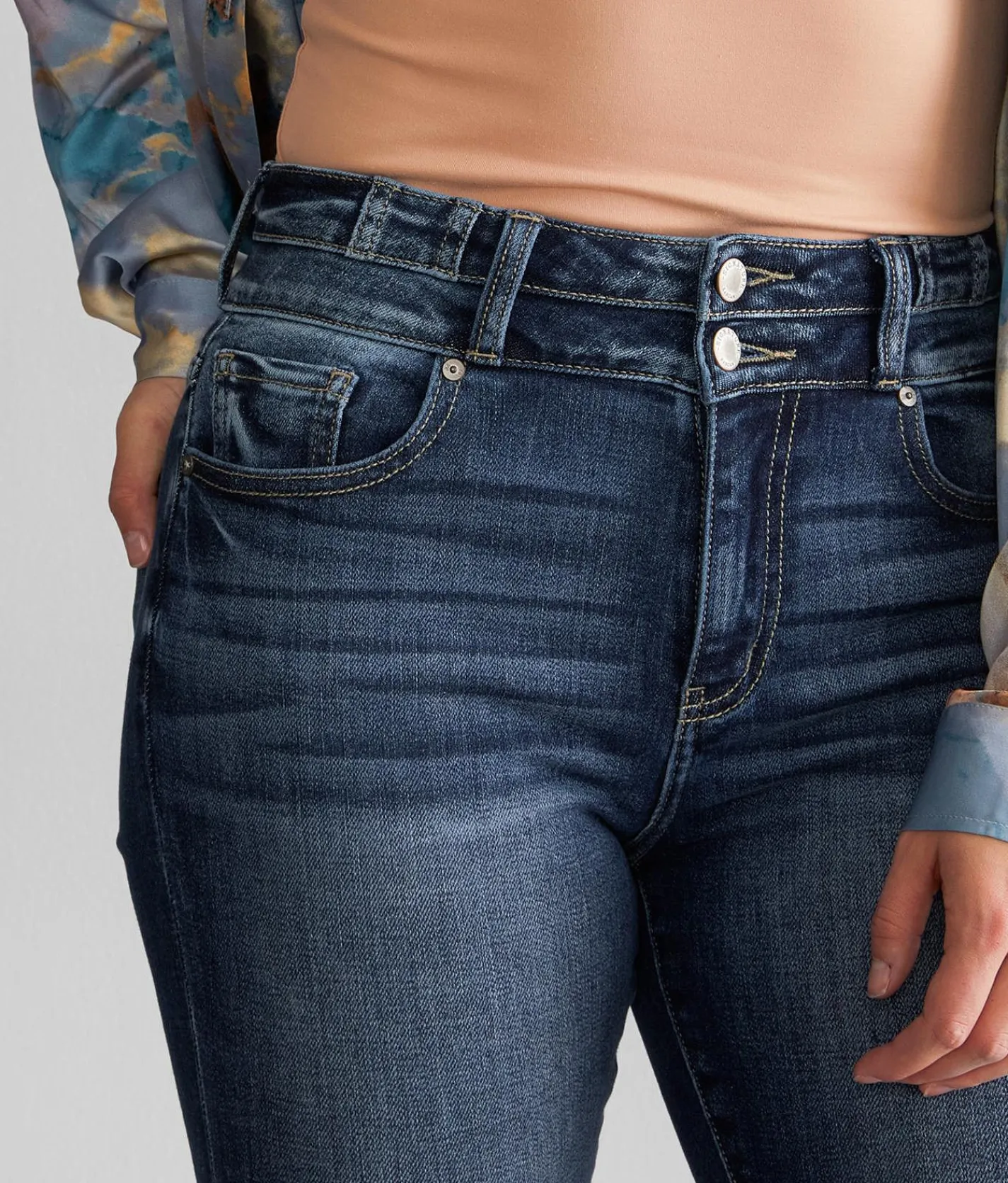 KanCan Signature Kurvy Ultra High Straight Jean Ivy Clearance