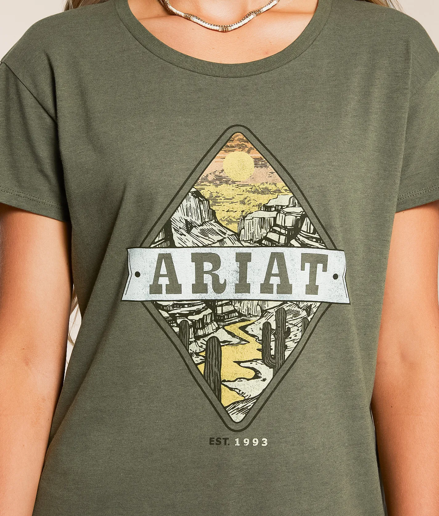 Ariat Landscape T-Shirt Artichoke Hot