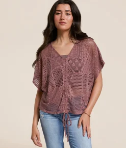 Daytrip Laser-Cut Two-Way Top Burlwood Hot