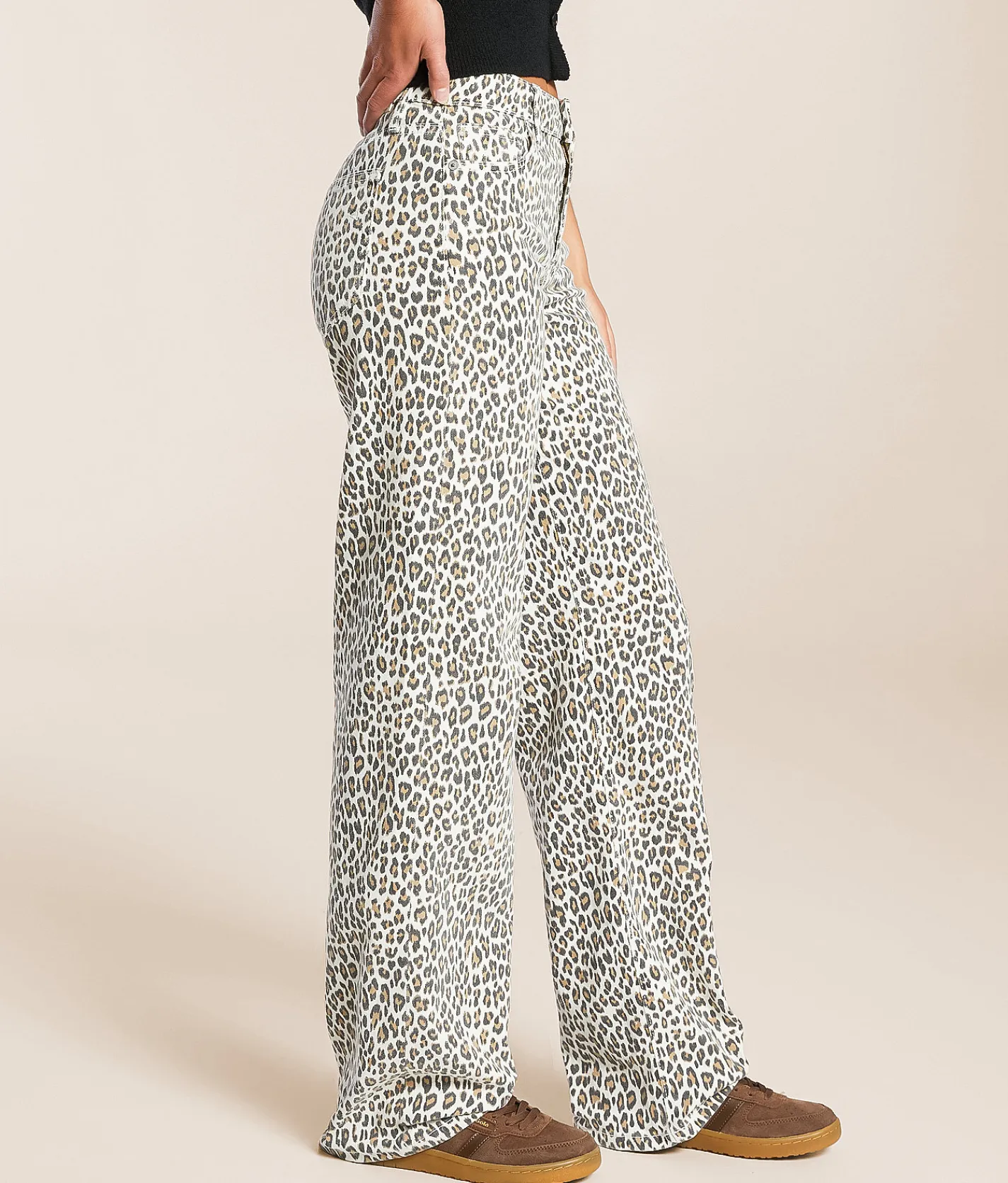 Bottoms | HIDDEN Logan Cheetah Dad Stretch Jean White Cheetah