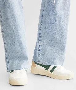 HIDDEN Logan Dad Jean Light Online