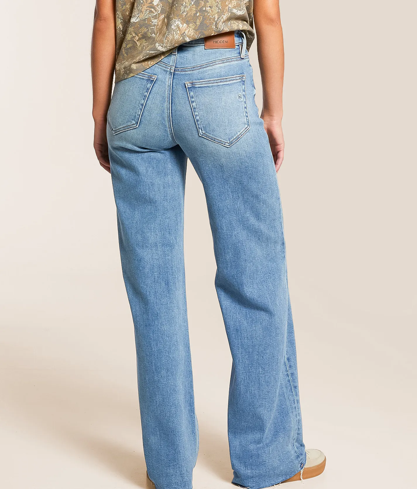 HIDDEN Logan Dad Stretch Jean Pescadero Clearance