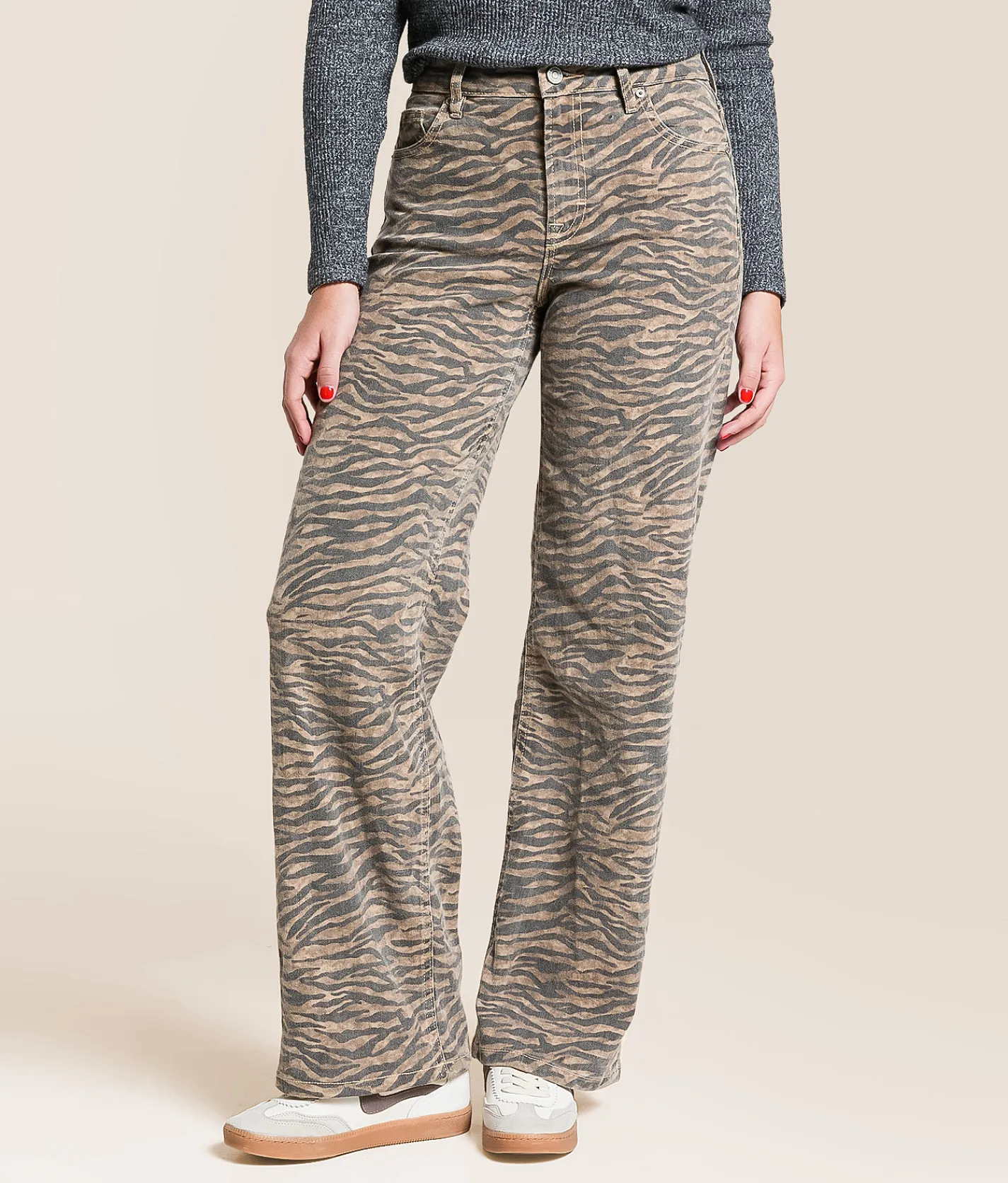 HIDDEN Logan Dad Tiger Stretch Jean Tiger Print New