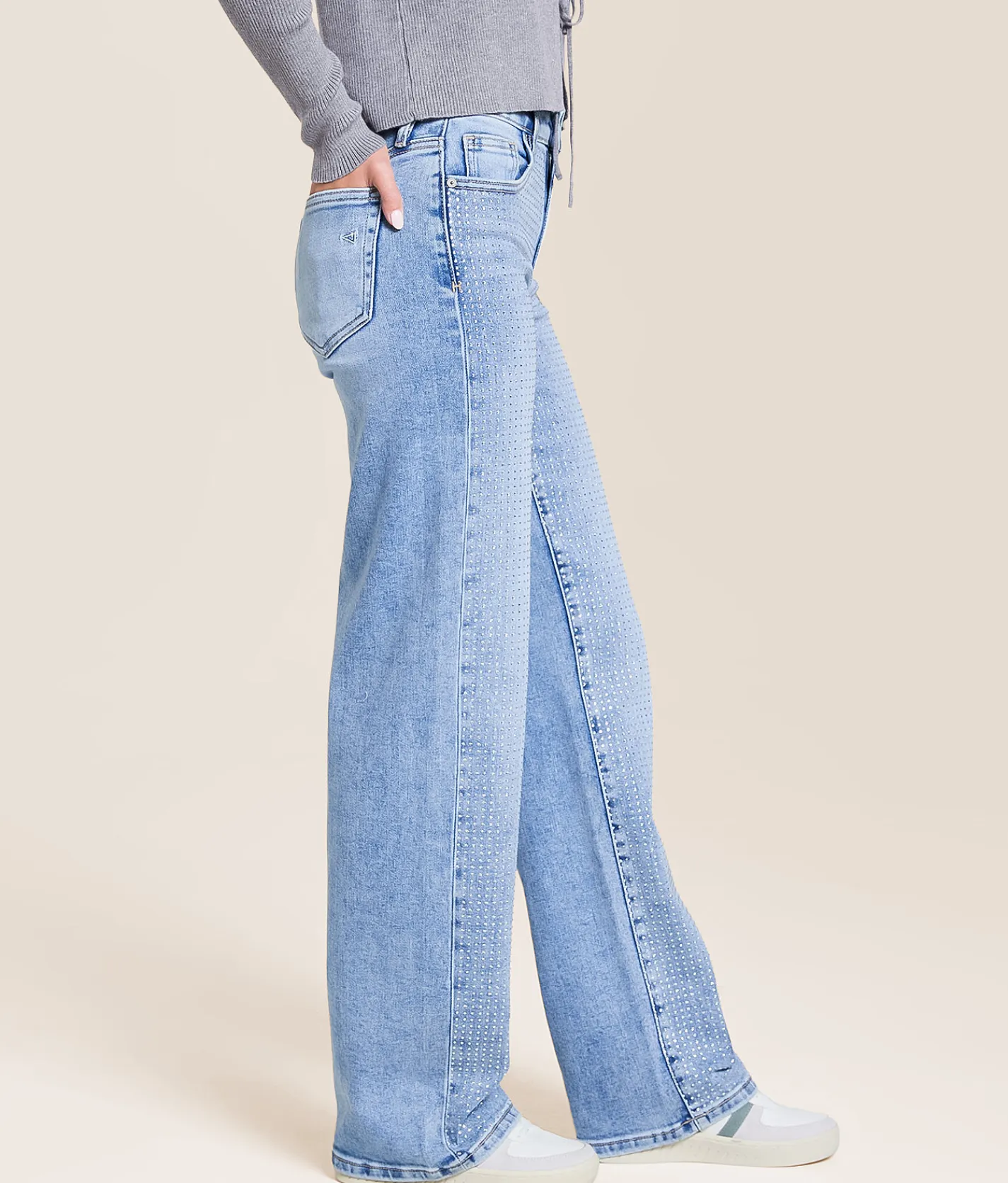 HIDDEN Logan Rhinestone Dad Stretch Jean Light Rhinestone New