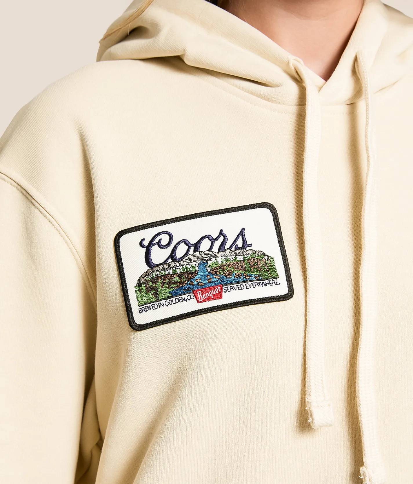 Wrangler® x Coors® Logo Hooded Sweatshirt Antique White