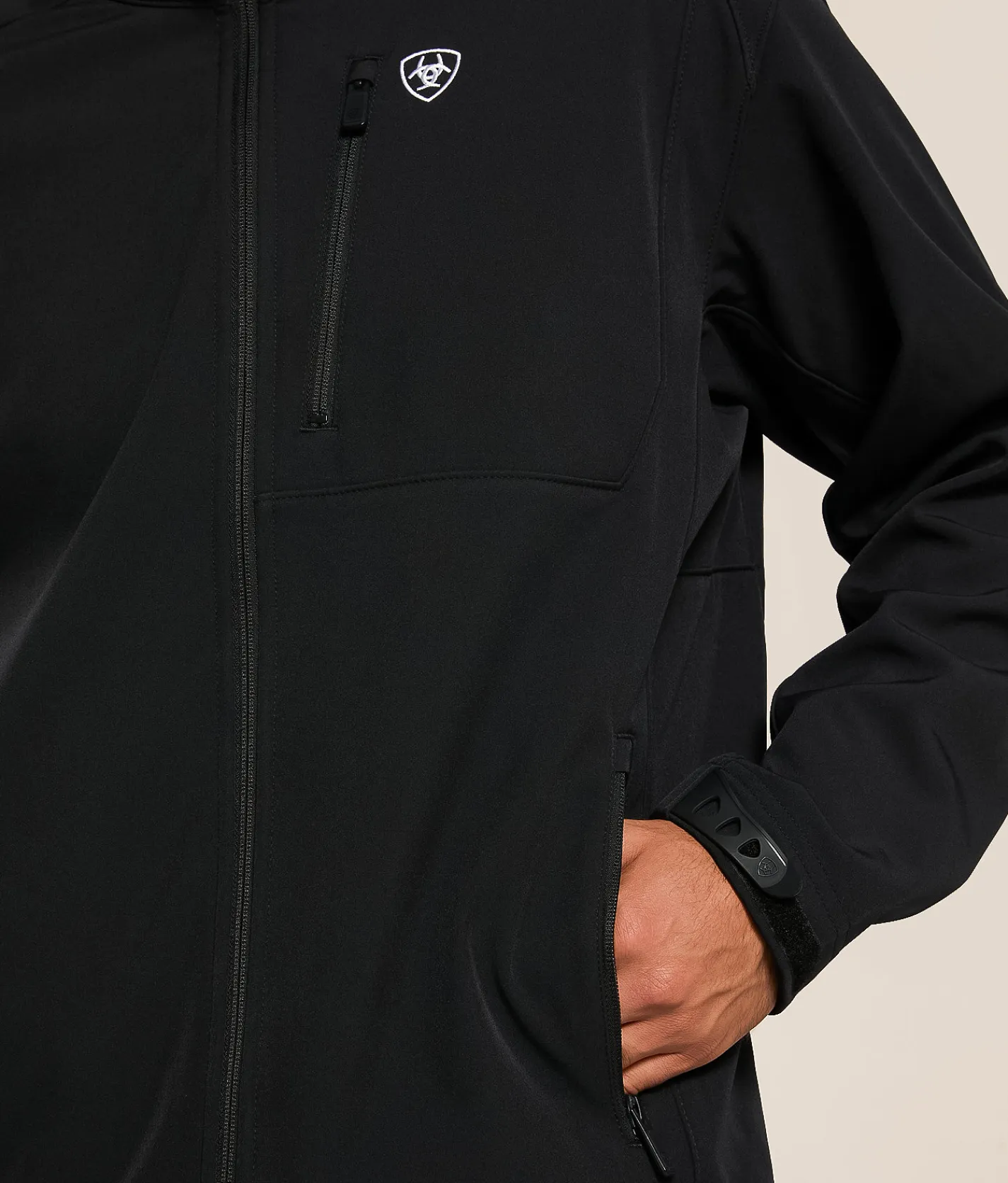 Tops|Coats & Jackets | Ariat Logo 2.0 Mexico Softshell Jacket Black
