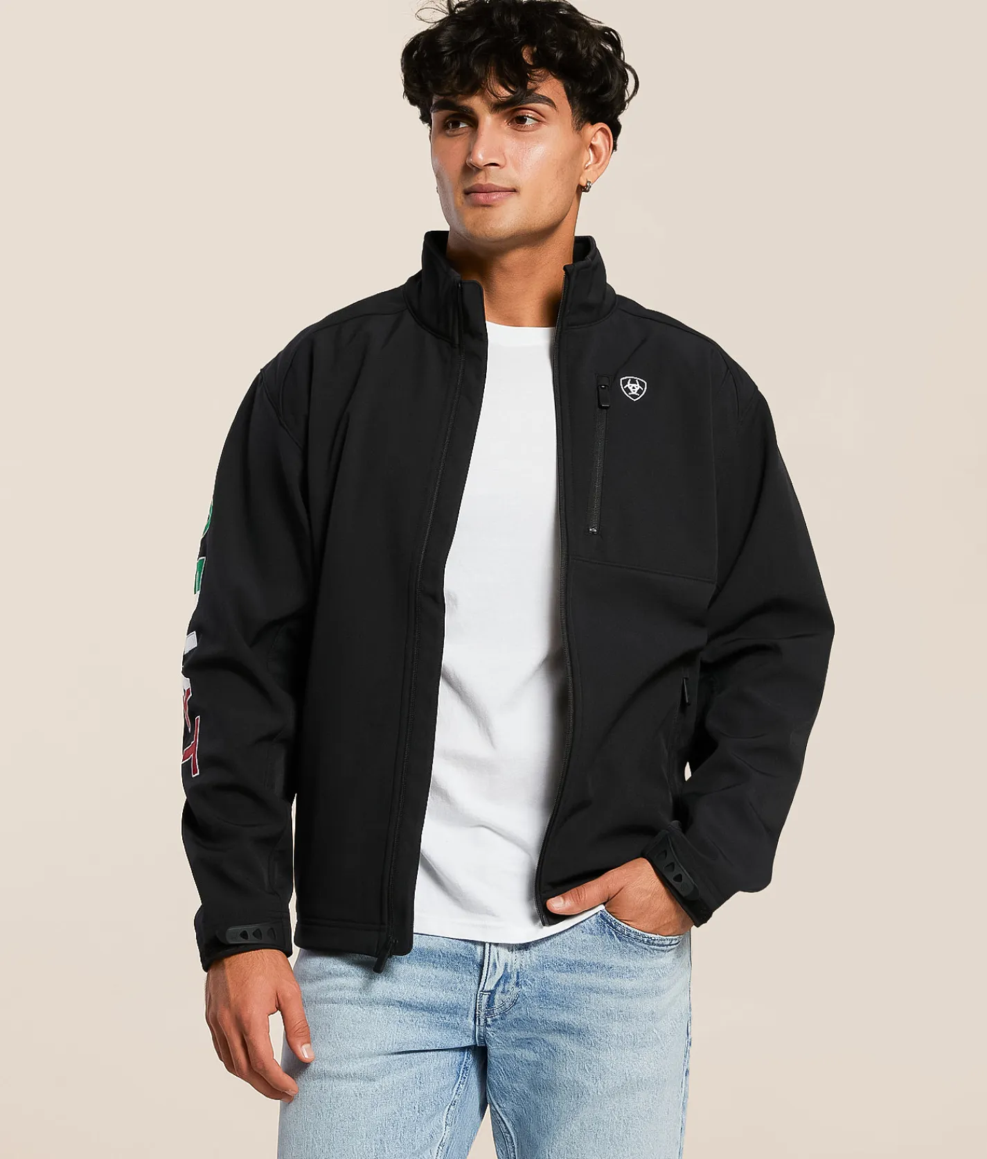 Tops|Coats & Jackets | Ariat Logo 2.0 Mexico Softshell Jacket Black