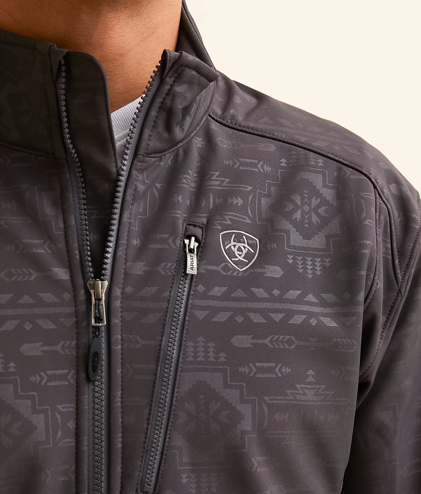Ariat Logo 2.0 Softshell Jacket Phantom Emboss Outlet