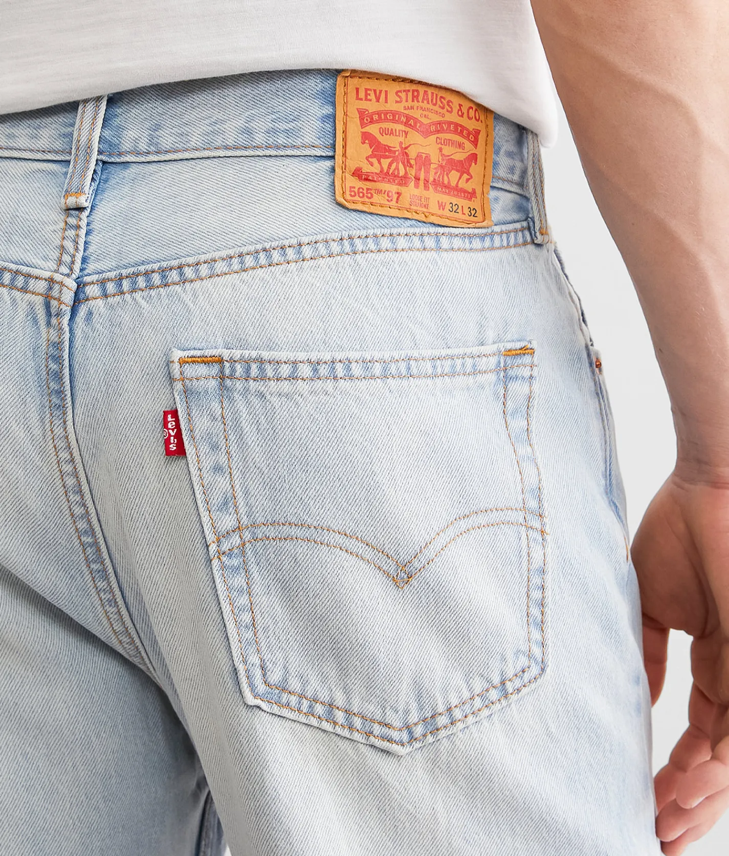 Levi's® 565 Loose Straight Jean Falling Out Discount