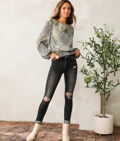 Bridge by GLY Mid-Rise Ankle Skinny Jean Stable Hot