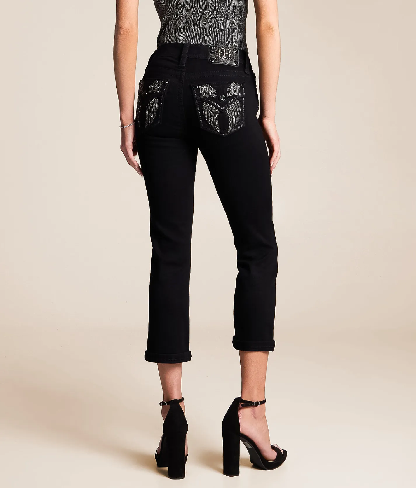 Miss Me Mid-Rise Capri Stretch Cuffed Jean B01