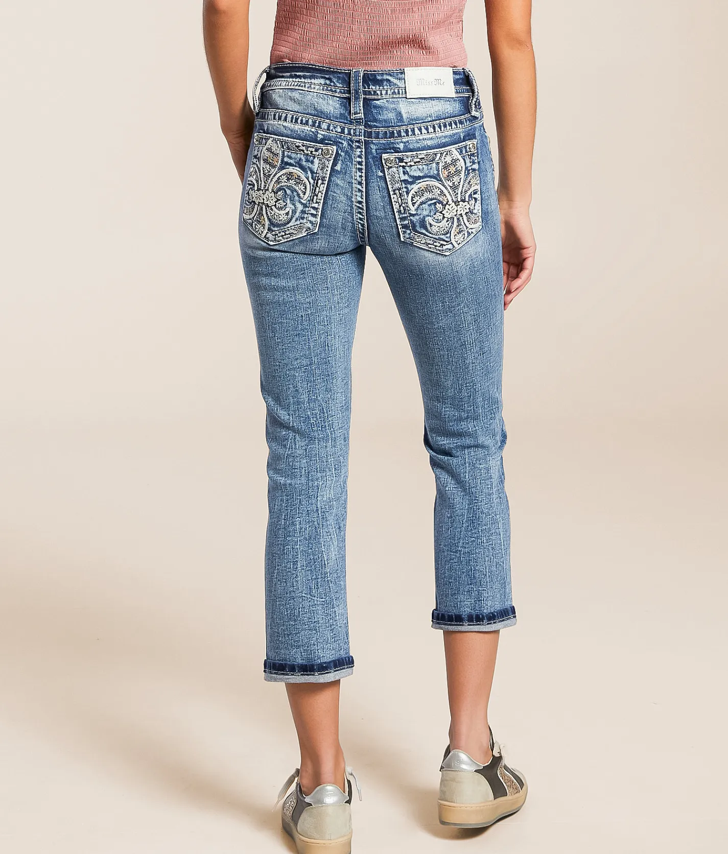 Jeans|Bottoms | Miss Me Mid-Rise Cuffed Stretch Capri Jean K1486