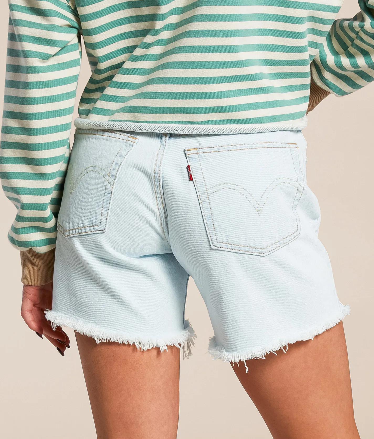 Bottoms|Shorts | Levi's® 501 Mid Thigh Short Fade Off