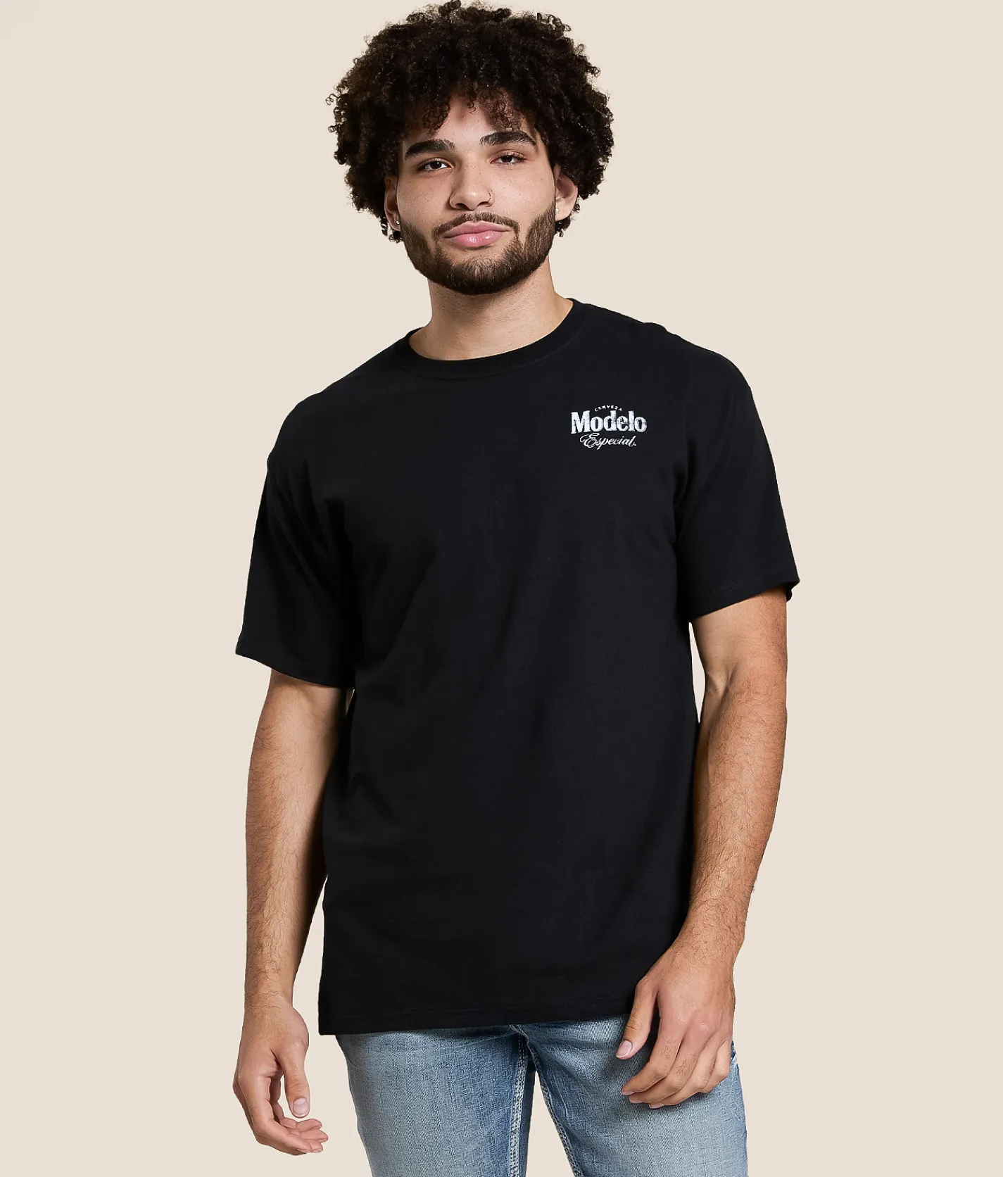 Bioworld Modelo Fighting Spirit T-Shirt Black