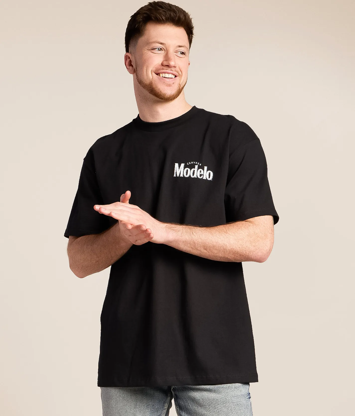 Tops|Graphic T-Shirts | tee luv Modelo Fighting Spirit T-Shirt Black