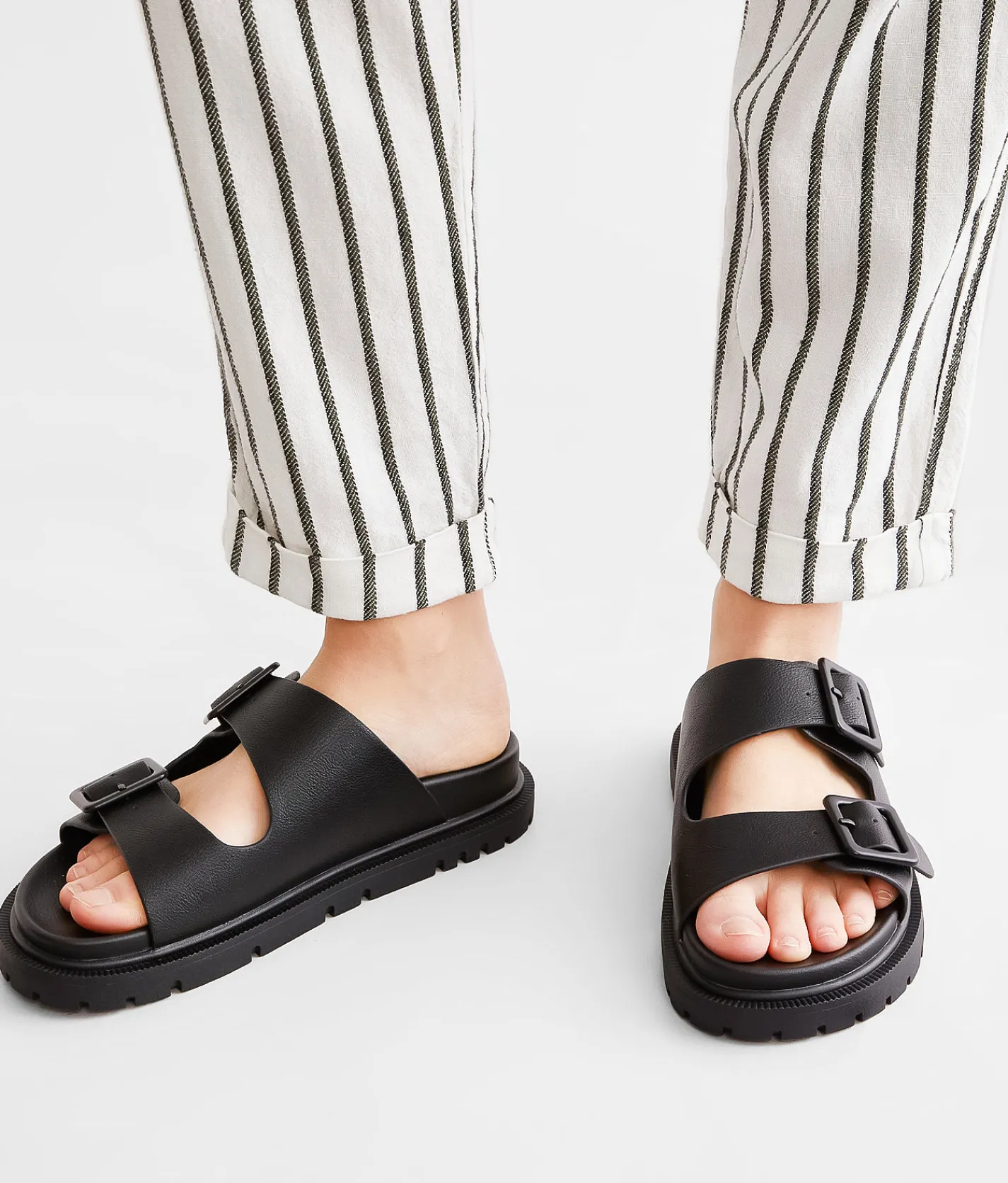 Shoes | Mia Munroe Flatform Sandal Black