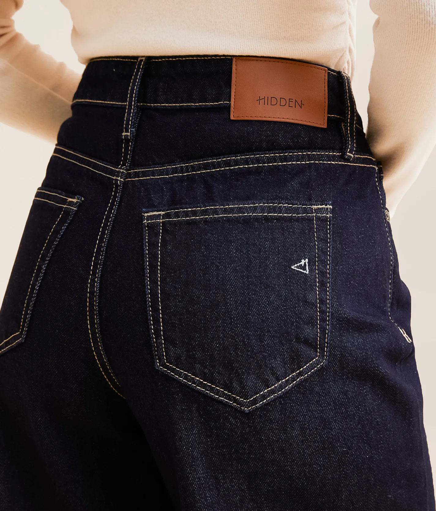 HIDDEN Nori Wide Leg Jean Rinse Clearance