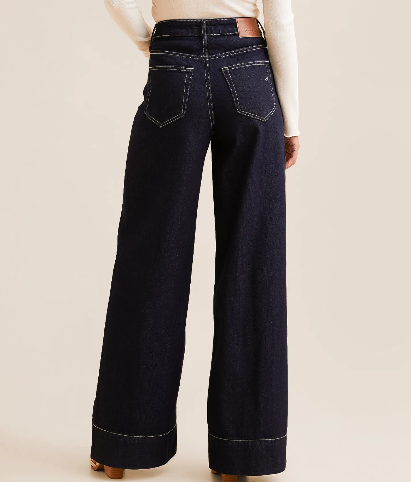 HIDDEN Nori Wide Leg Jean Rinse Clearance