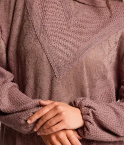 Tops | Daytrip Nubby Lace Top Twilight Mauve