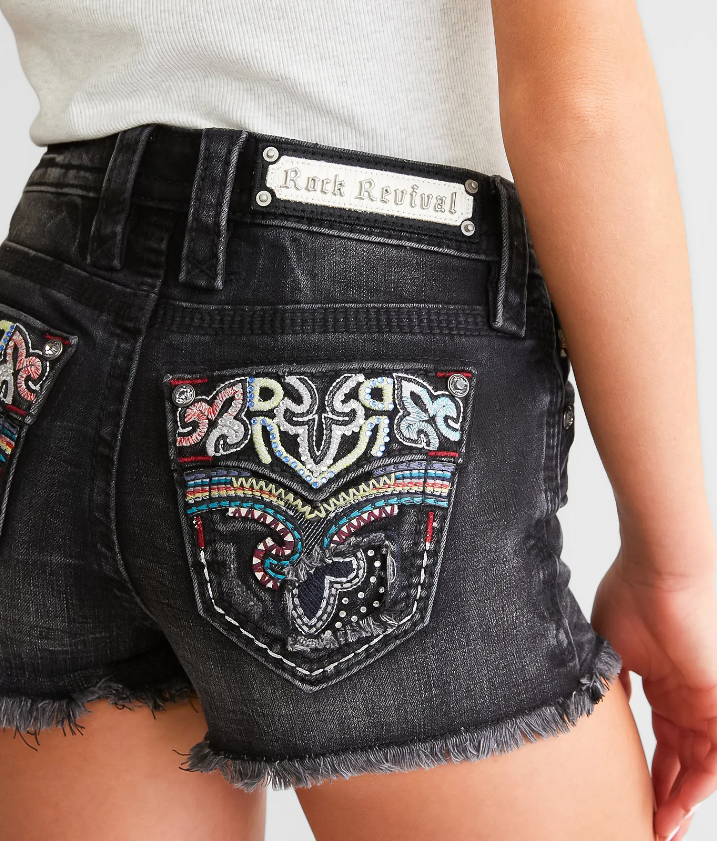 Bottoms|Shorts | Rock Revival Nuri Mid-Rise Stretch Short Nuri MH209