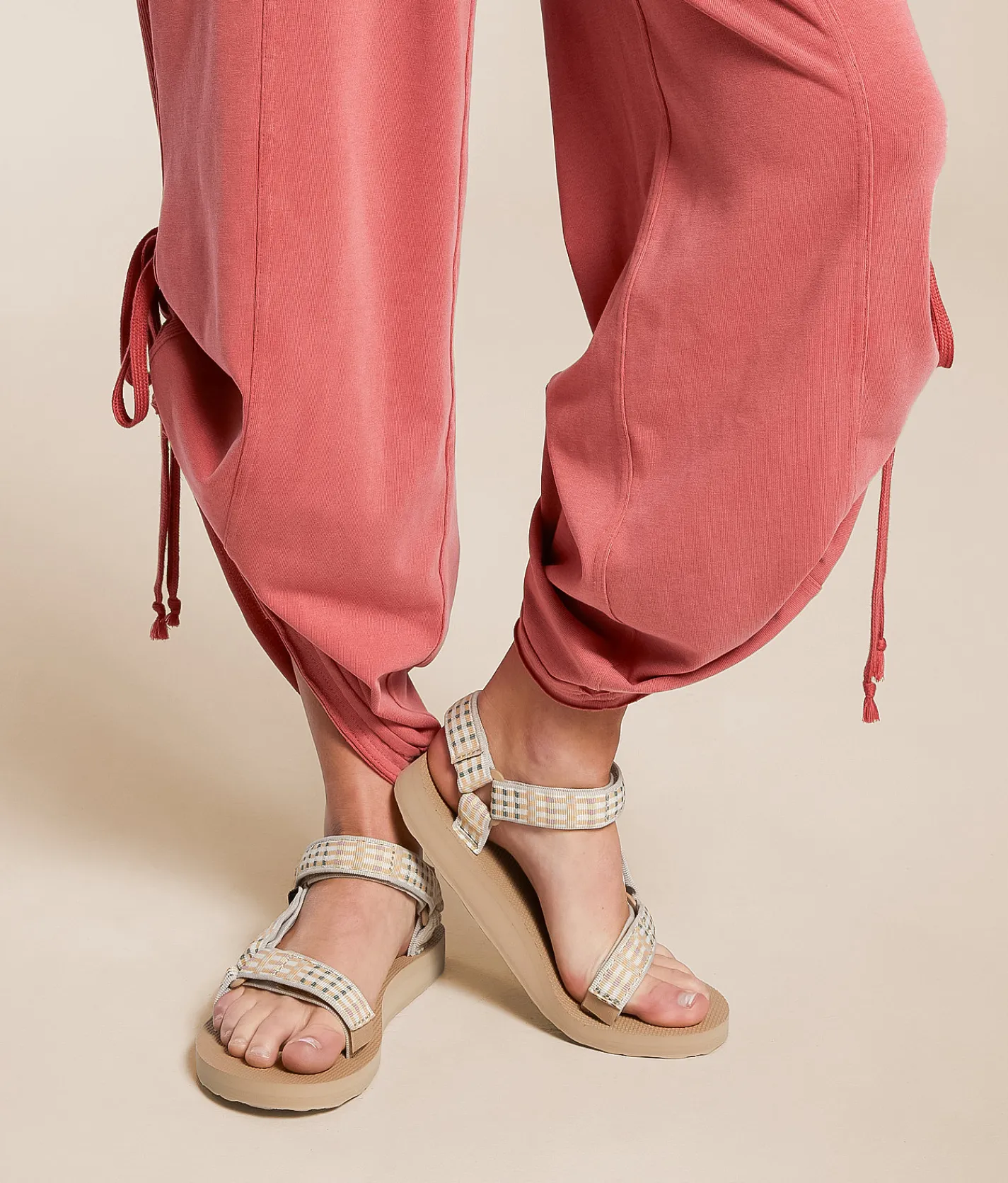 Teva Original Universal Sandal Modern Check Taupe Best